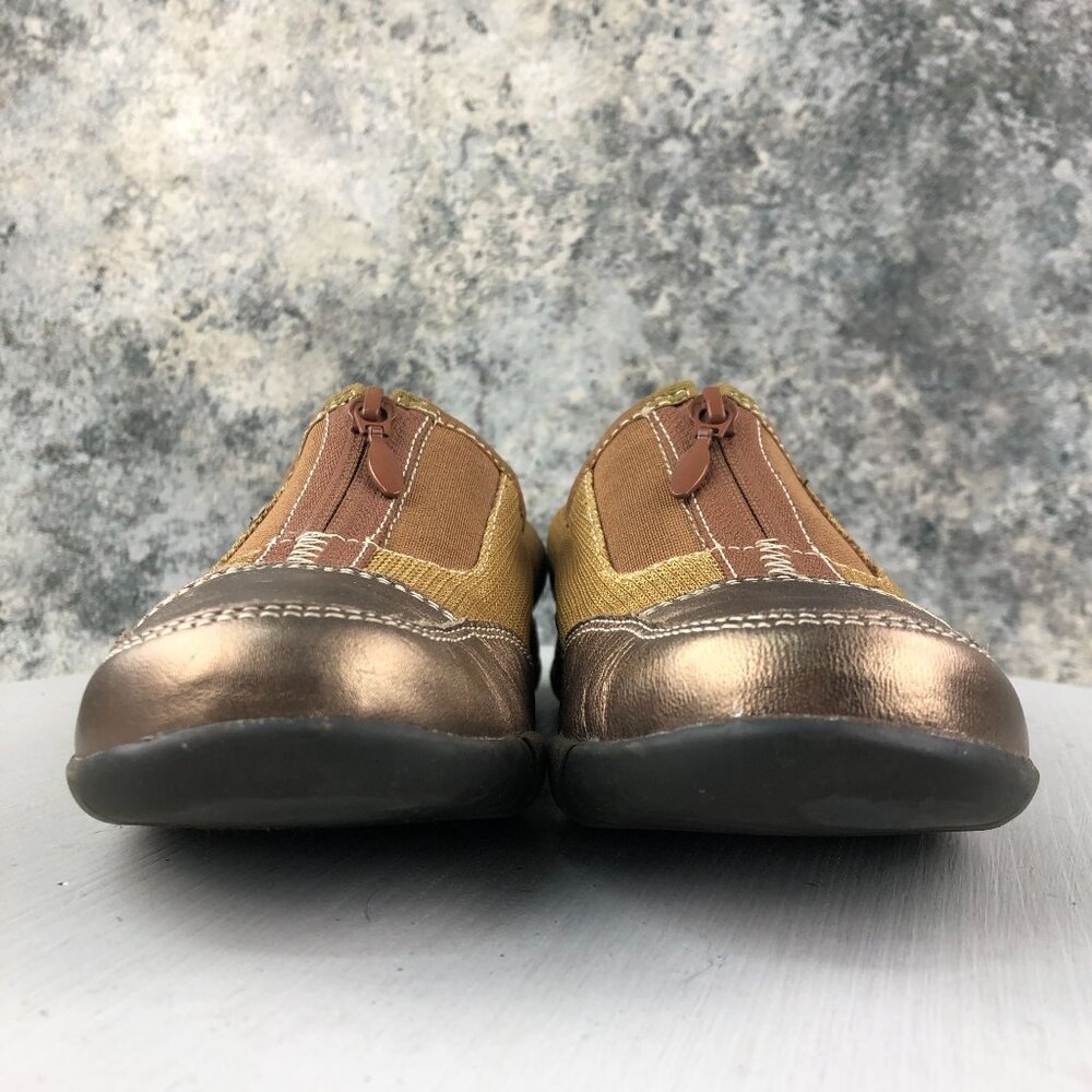 Anne Klein Ak Women's Size 6m Ultima Bronze Brown Fabric Front Zip Low Top Shoes View 2